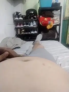 Santiagoqro85 online show from 04.18.26