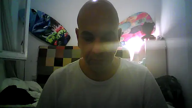 Snapshot of tuplaceroll chatting on 09.27.25 tuplaceroll online show from 09.27.25