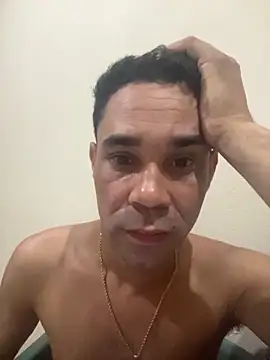 Snapshot of Reisy_HC chatting on 09.19.25 Reisy HC online show from 09.19.25