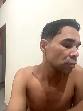 Snapshot of Reisy_HC chatting on 09.20.25 Reisy HC online show from 09.20.25