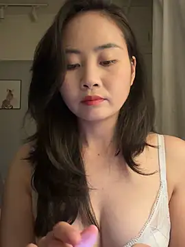 Snapshot of wly2028 chatting on 04.04.26 wly2028 online show from 04.04.26