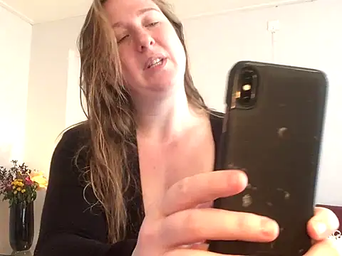 MazySunny online show from 11.20.25