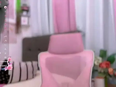Snapshot of filipinaxbabe chatting on 06.25.26 filipinaxbabe online show from 06.25.26