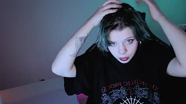 Alice Zev online show from 09.18.25