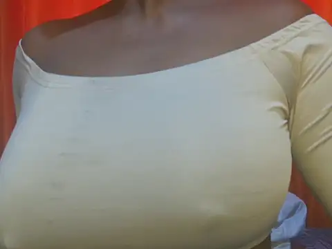 Snapshot of mzozoyi chatting on 02.23.26 mzozoyi online show from 02.23.26