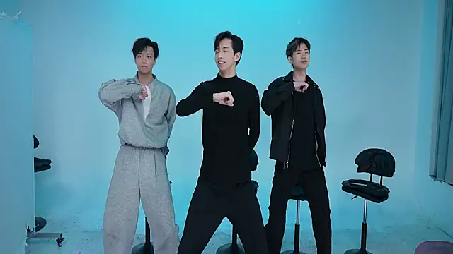 Snapshot of JL-sweetbaby1 chatting on 10.23.25 JL-sweetbaby1 online show from 10.23.25