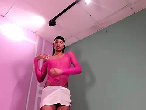 RiriCerchar online show from 10.08.25