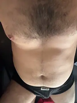 Snapshot of _Famous_ chatting on 09.17.25 Famous online show from 09.17.25