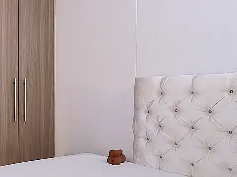 cassian gold online show from 04.28.26