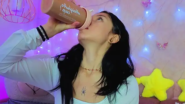 april bennett online show from 02.26.26