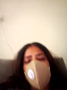 Snapshot of hottie_jenny9 chatting on 10.17.25 hottie jenny9 online show from 10.17.25