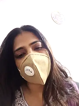 Snapshot of hottie_jenny9 chatting on 11.04.25 hottie jenny9 online show from 11.04.25