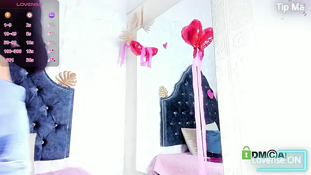 Caroline daring online show from 02.21.26