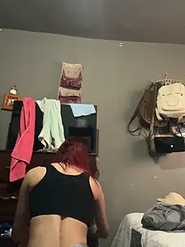 Caroline daring online show from 03.18.26