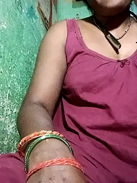 SweetKomal89 online show from 10.30.25