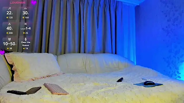 dark summer online show from 11.22.25