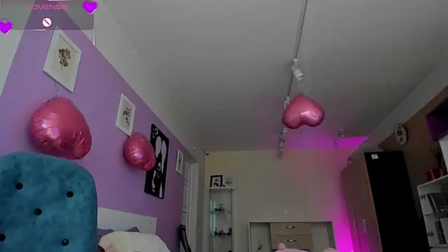 dark summer online show from 03.02.26