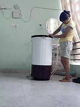 Hot-Pooja25 online show from 04.10.26