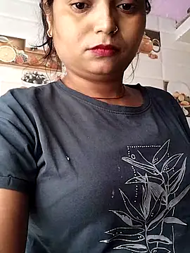 Hot-Pooja25 online show from 04.30.26