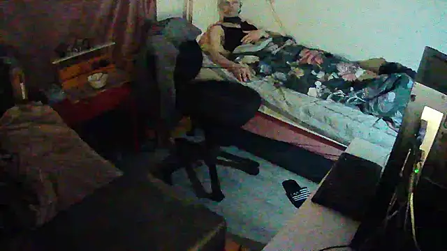 Snapshot of hobybobbi chatting on 02.03.26 hobybobbi online show from 02.03.26