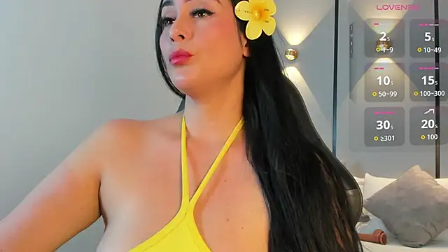 ashly moonn online show from 04.16.26