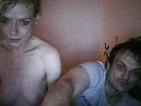 Snapshot of Czech_slut_whore-wife chatting on 09.17.25 Czech slut whore-wife online show from 09.17.25