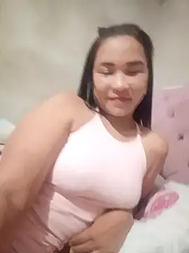 Snapshot of _gaviota_ chatting on 09.14.25 gaviota online show from 09.14.25