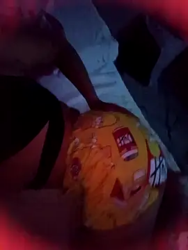 Snapshot of _gaviota_ chatting on 09.16.25 gaviota online show from 09.16.25