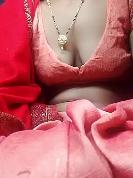 Snapshot of Aasha_devi05 chatting on 12.20.25 Aasha devi05 online show from 12.20.25