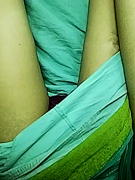 Snapshot of Aasha_devi05 chatting on 05.21.26 Aasha devi05 online show from 05.21.26