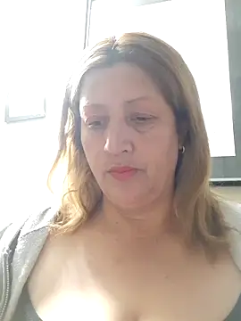 ROOMIINA online show from 11.05.25