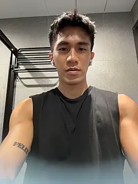 Snapshot of gooodboiii chatting on 04.29.26 gooodboiii online show from 04.29.26