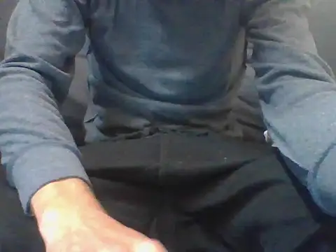 Snapshot of Sillycatfish chatting on 03.31.26 Sillycatfish online show from 03.31.26