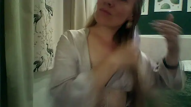 Snapshot of Krivya chatting on 07.14.26 Krivya online show from 07.14.26