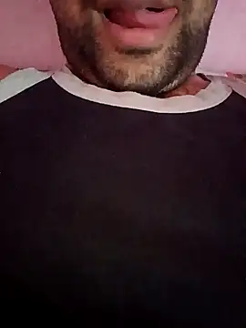 Snapshot of goodboy-201 chatting on 09.18.25 goodboy-201 online show from 09.18.25