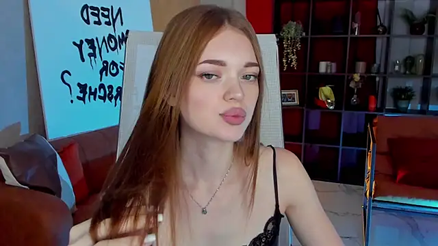 Snapshot of FlexyFox chatting on 09.25.25 FlexyFox online show from 09.25.25