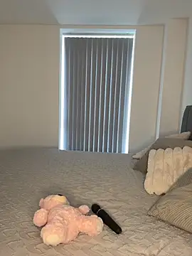 SexySaraxxoo online show from 04.05.26