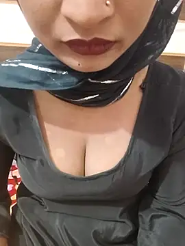 Snapshot of Itz_Mayra_ chatting on 10.16.25 Itz Mayra  online show from 10.16.25