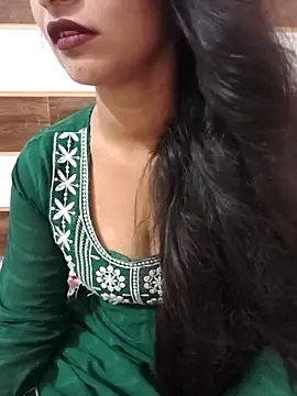 Snapshot of Itz_Mayra_ chatting on 10.27.25 Itz Mayra  online show from 10.27.25