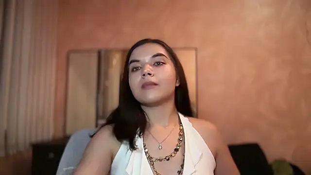 Snapshot of Miriva chatting on 07.20.26 Miriva online show from 07.20.26