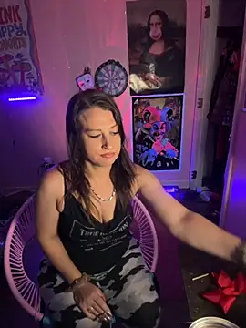 Snapshot of shortywidaphatty chatting on 10.12.25 shortywidaphatty online show from 10.12.25