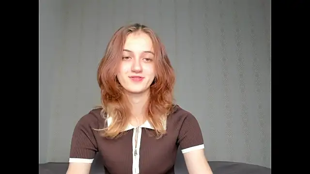 Snapshot of dreamy_pollyyy chatting on 10.11.25 dreamy pollyyy online show from 10.11.25