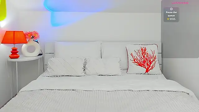 LexiePat online show from 02.04.26