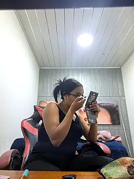 susan mooree online show from 12.02.25