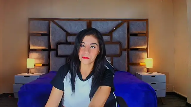 Snapshot of ANABELL_BROWN chatting on 05.19.26 ANABELL BROWN online show from 05.19.26