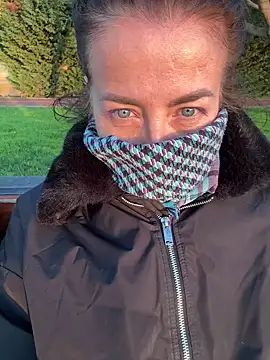 sekstilyon online show from 12.17.25