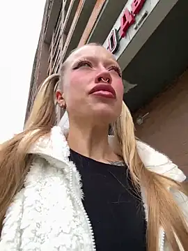 Sugar Pop online show from 09.18.25