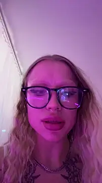 Sugar Pop online show from 10.21.25