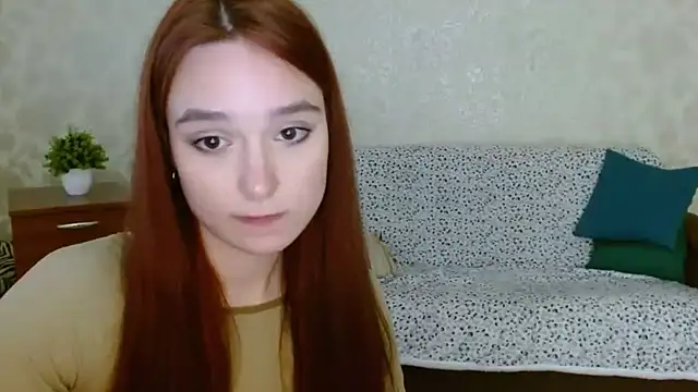 Snapshot of aFoxie chatting on 09.11.25 aFoxie online show from 09.11.25