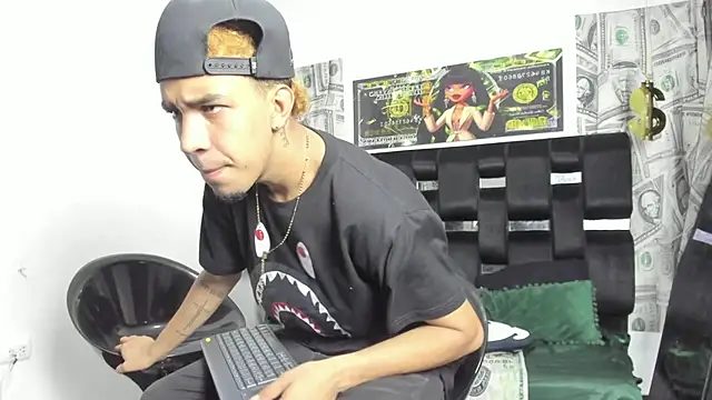 Latin straight0 online show from 10.14.25